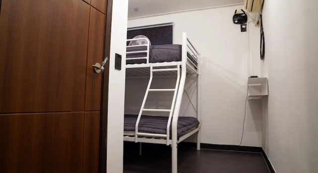 Трёхместный семейный номер Standard Apollo Guesthouse