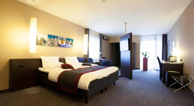 Camera Deluxe Hotel Vé