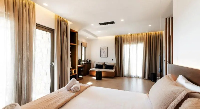 Полулюкс Deluxe Evi Suites & Villas