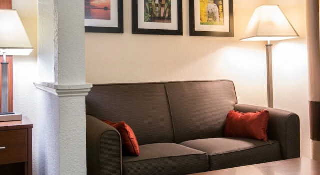 Двухместный номер Standard Comfort Suites Cumming-Atlanta near Northside Hospital Forsyth