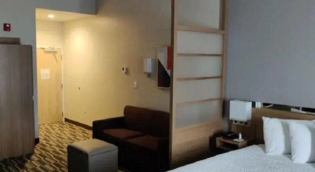 Номер Standard Microtel Inn & Suites by Wyndham Farmington