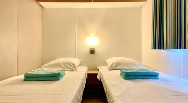 Коттедж с 3 комнатами Azur Beach