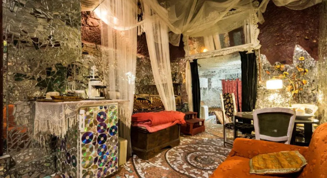 La Grotta degli specchi, Book Hotel Hoteller i Caprarola med parkering, Parkering
