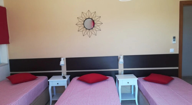 Трёхместный номер Standard с балконом My Guest House