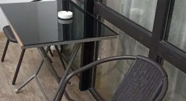 EMEG Hotel and Restaurant, Забронировать Отель Недорогие отели Батуми, рядом с Государственный музей искусств Аджарии, недорого