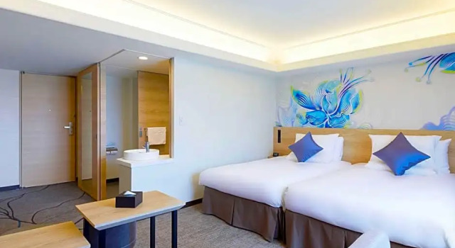 Номер Deluxe Novotel Okinawa Naha