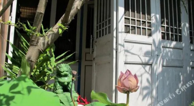 曼谷萨姆森5号旅馆(Samsen 5 Lodge Bangkok), Забронировать Отель Phra Nakhon Бангкок, рядом с Банглампу