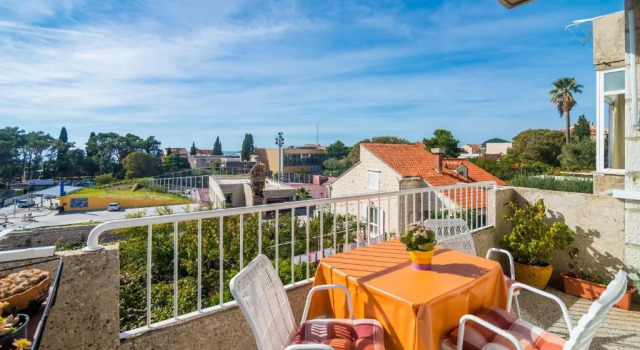 Студия Apartment Zana