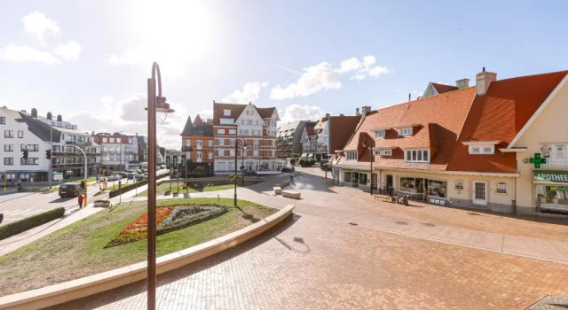 Апартаменты Beautiful and Authentic Apartment Nearby the Beach