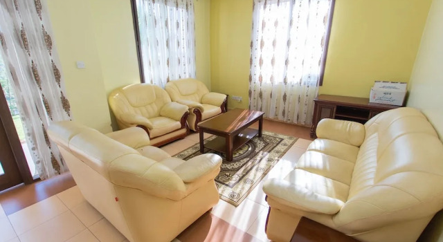 Cathy's Apartment, Prenota Appartamento Kabuga Kigali