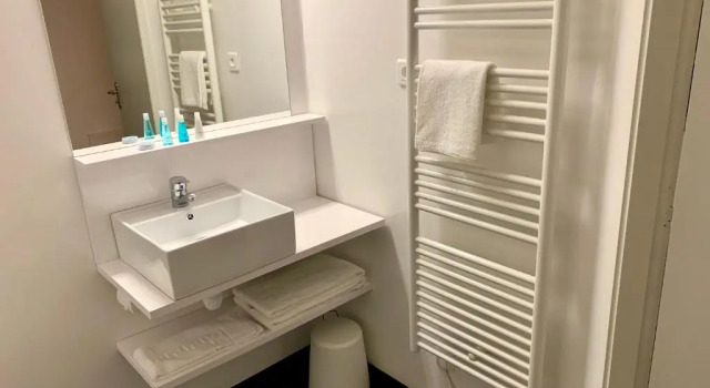 Семейный номер Standard Green Hôtels Bordeaux Arena