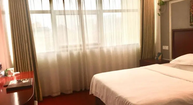 Номер Standard GreenTree Inn Anhui Hefei Xierhuan Botanical garden Business Hotel