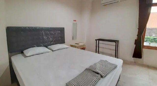 Rejeki Homestay Syariah Malioboro RedPartner, Book Hotel Hotels in Sentool with Parking, Parking