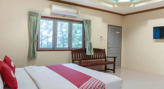 Люкс OYO 1101 Tanrak Bungalow