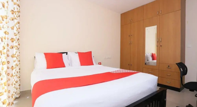 SilverKey Executive Stays 24544 Gie Majestic