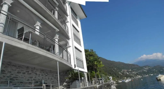 Casa Delphin App 1633, Prenota Hotel Brissago Canton Ticino