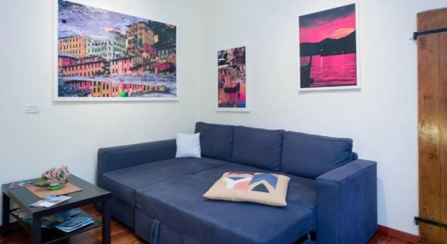 Apartment Effort Off c.d.c