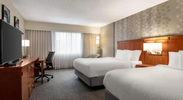 Четырёхместный номер Standard Courtyard Tupelo