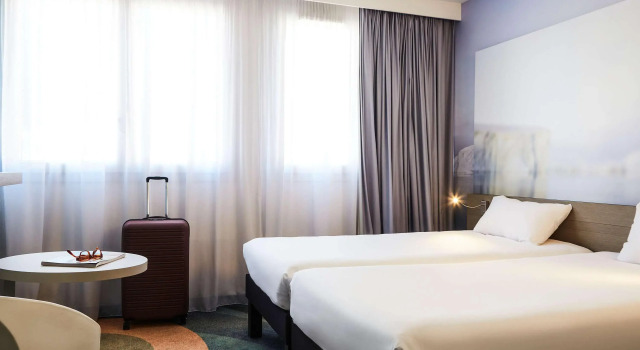 ibis Styles Toulon Centre Port