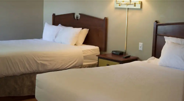 Люкс Waterton Lakes Lodge Resort