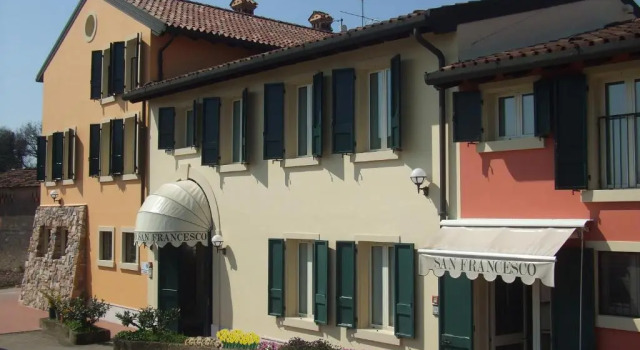 Agriturismo San Francesco, Prenota Hotel Hotel a Veneto con parcheggio, Parcheggio