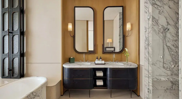 Четырёхместный номер Standard Waldorf Astoria Shanghai Qiantan