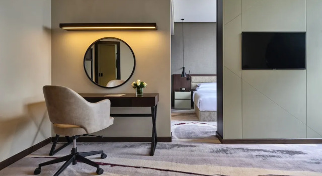 Двухместный полулюкс Crowne Plaza - West Cairo Arkan by IHG