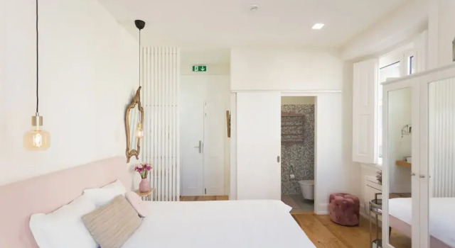 Двухместный номер Standard с балконом и с видом на сад Vila Julieta Guesthouse