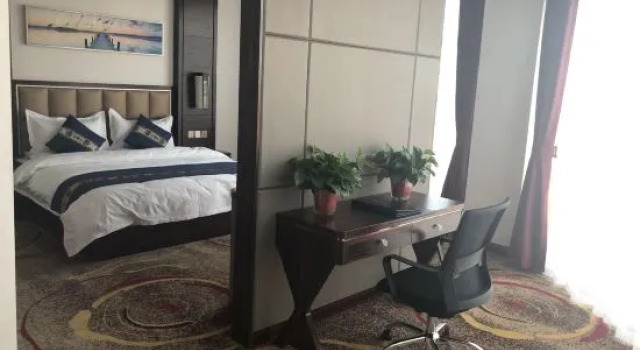 Люкс Business Heide Business Hotel, Ongniut Banner