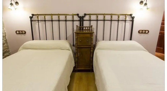 Casa Rural Anita, Book Hotel Cabrillanes Castile and Leon