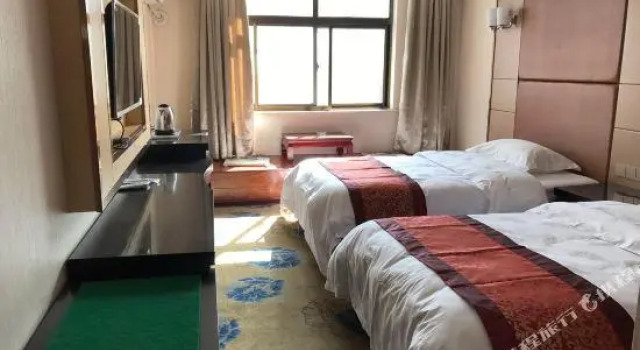 Huaxuan Hotel, Buchen Sie Hotel Weinan Shaanxi