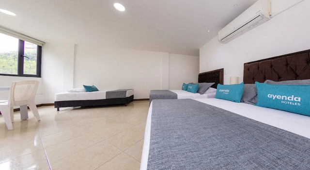 Люкс Deluxe Hotel Laureles Palo Alto