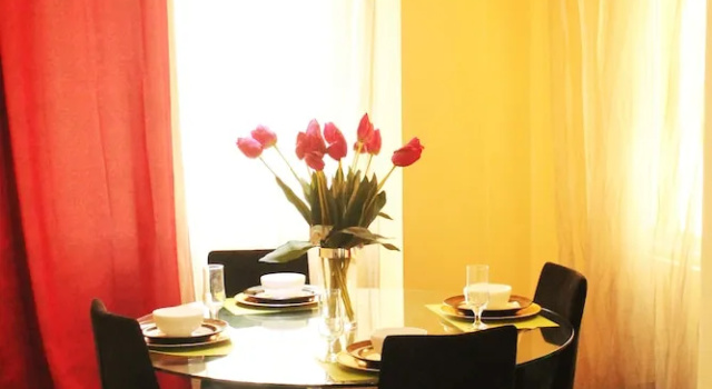 Апартаменты с 2 комнатами с балконом Flora Legacy Apartments