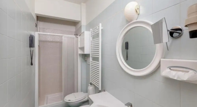 Трёхместный номер Classic с балконом Hotel Tevere Perugia