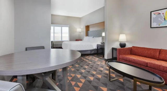 Двухместный номер Deluxe Holiday Inn Grand Rapids - South by IHG