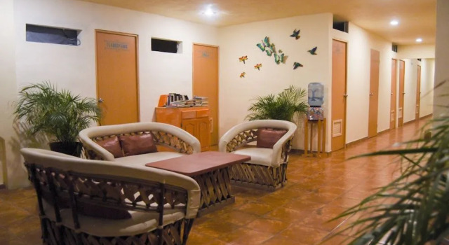 Hostal Spa La Casa De Las Libelulas, Rezerwuj Ośrodek wypoczynkowy Guadalajara Jalisco