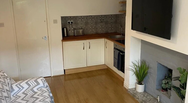 Remarkable Apartment in Oxton With Outside Space, Varaa Huoneisto Asunnot kohteessa Merseyside, Huoneisto