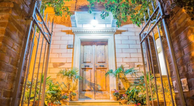 La Chicca B&B Siena, Забронировать Отель Сиена Siena Area, рядом с Национальный музей этрусской археологии