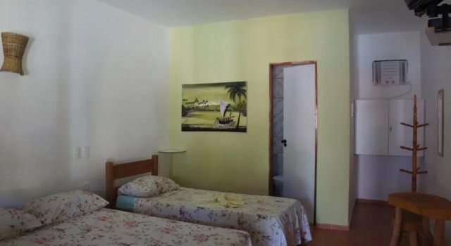 Трёхместный номер Standard с балконом и с красивым видом из окна Pousada Costa Tropical