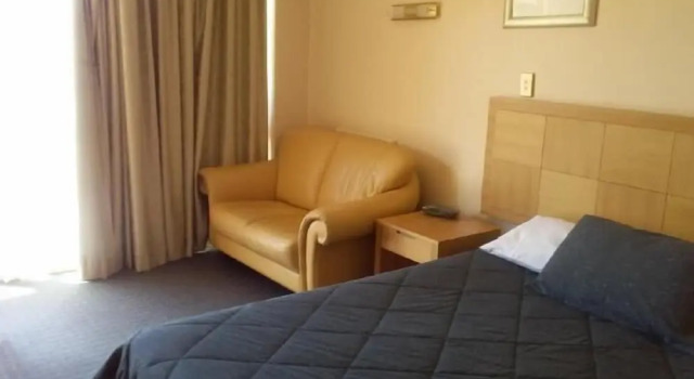 Номер Deluxe Desert Sand Motor Inn