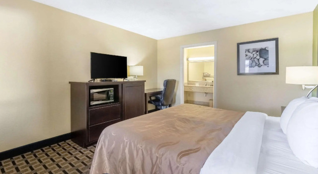 Двухместный номер Standard Quality Inn Franklin - Cool Springs Area