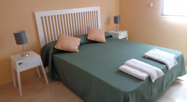 Beach Location In Marbella 332, Забронировать Отель Марбелья Коста-дель-Соль, рядом с Марина Ла Бахадилья