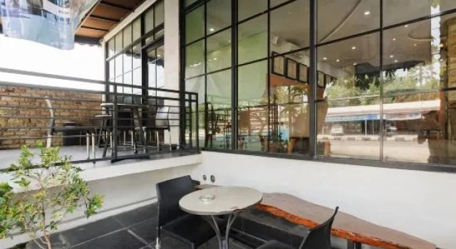 Sans Stay Raja Soeta Hostel Lampung, Boek Hostel Hajimana Sumatra
