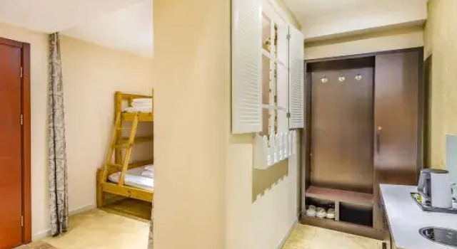 Люкс Shangalila Luxury Hotel