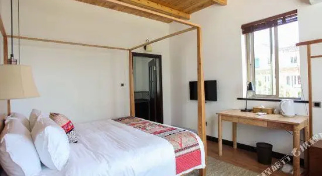 Xiangcun Qizhuang Hotel, Varaa Hotelli Hotellit Suzhou pysäköinnillä, Pysäköinti
