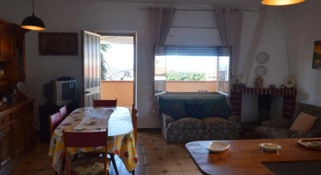 Holiday home with sea view 3 minutes walk from the seashore of Is Arenas beach and  5 minutes on foo-Casa della Salsedine, Book Hotel S'archittu Cuglieri Sardinia South