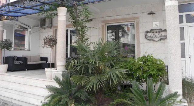 Perla di Mare, Book Bed and Breakfast 3-stjernede hoteller i Budva, 3*