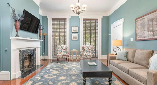 Апартаменты Southern Belle Townhome