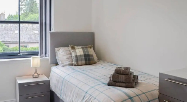 Stunning 3-bed Cottage in the Village of Tomintoul, Prenota Casa vacanze Hotel a Grampian con parcheggio, Parcheggio