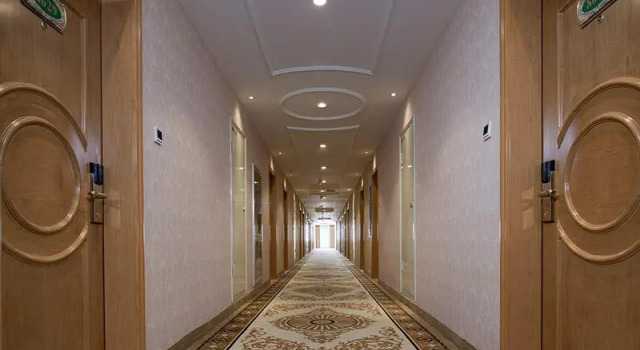 Vienna Hotel Inner Mongolia Hohhot Railway Station Gongzhufu Metro Station, Book Hotel Hohhot Inner Mongolia